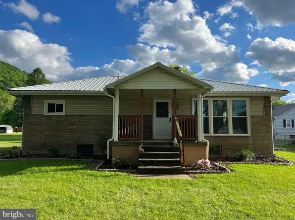 55 Warrior Dr, Keyser, WV 26726