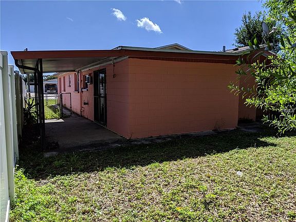 3rd image of 6808 N Hubert Ave