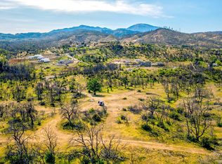 16344 Laurie Ann Ln, Redding, CA 96001