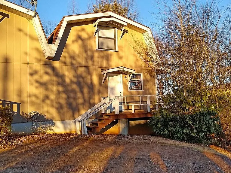 169 Claude Scott Rd — Photo 1