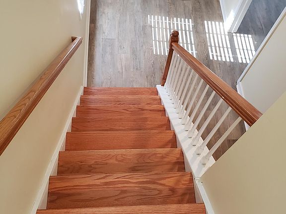 5th image of 3920 Village Townes Walk
