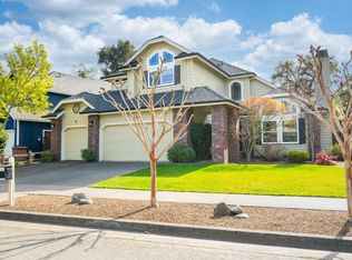 1143 Forest Glen Way, Santa Rosa, CA 95404