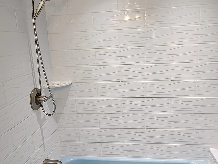 1805 S Pratt Pkwy — Photo 13