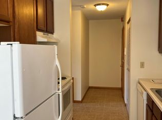 2730 Dupont Ave S APT 302, Minneapolis, MN 55408