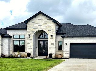 39362 Loop Rd, Los Fresnos, TX 78566