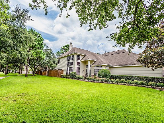 2nd image of 10222 Thornleaf Ln
