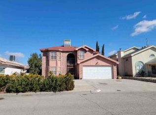 12045 Autumn Gate Dr, El Paso, TX 79936