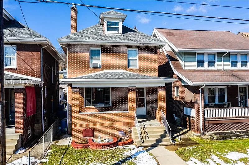 1429 Chislett St photo 1