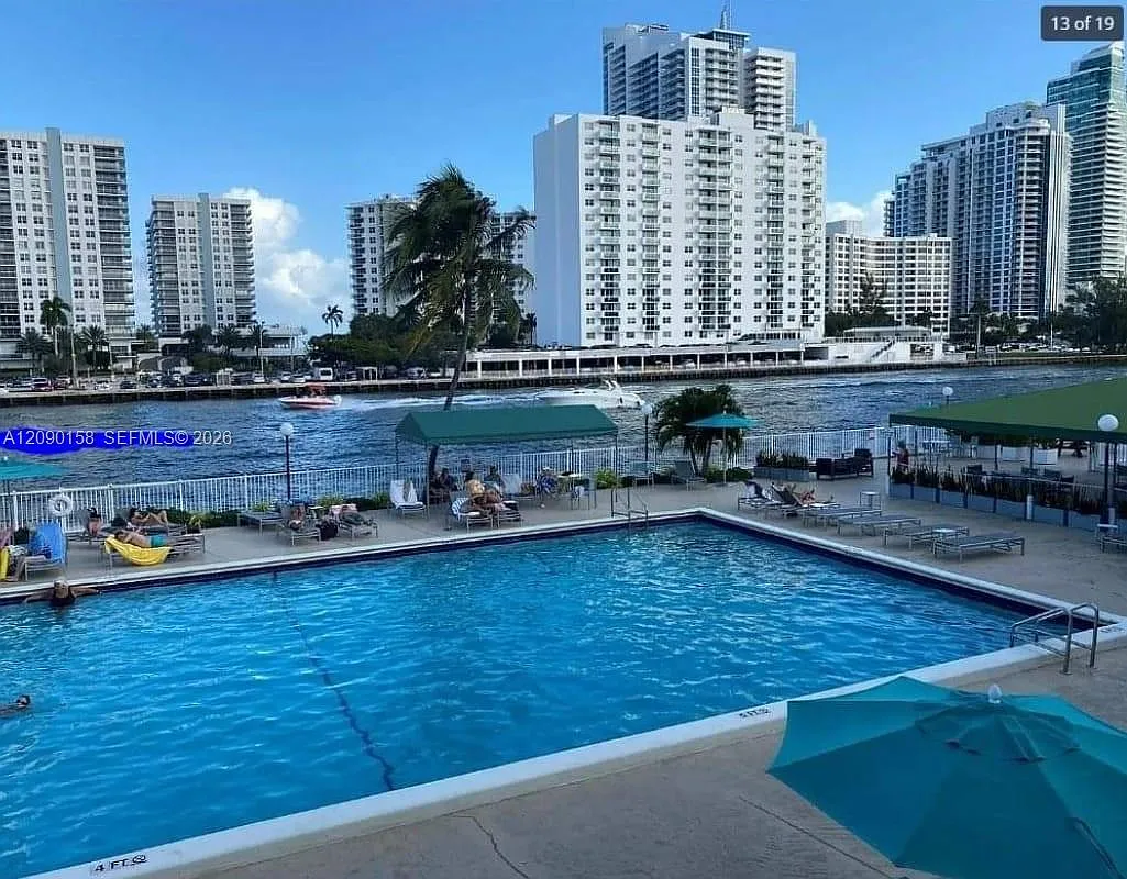 Oceanview Park Condo — Photo 3