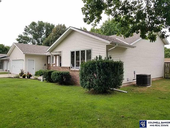 3rd image of 1432 Raell Dr
