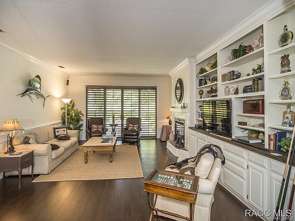 2nd image of 3185 W Bermuda Dunes Dr