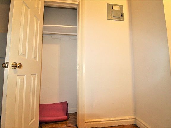 4th image of 3312 Hull Ave APT 1AN