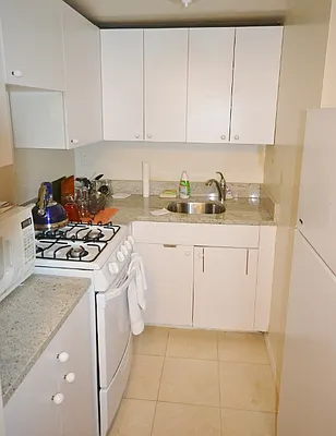 Rented by Bold New York | media 26