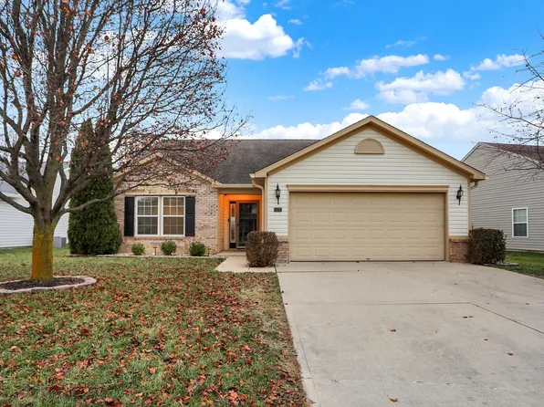 5777 Arlington Dr, Plainfield, IN 46168