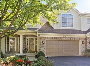 7655 Park View Ct, La Grange, IL 60525