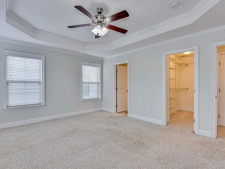 5564 Connor Dr — Photo 25