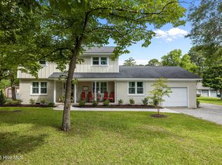 3208 Country Club Road, Morehead City, NC 28557
