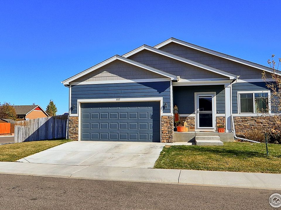 1st image of 802 Settlers Dr