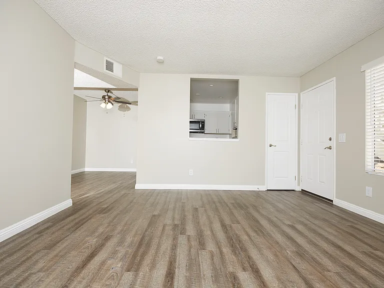 Morning Ridge Apartments — Photo 27