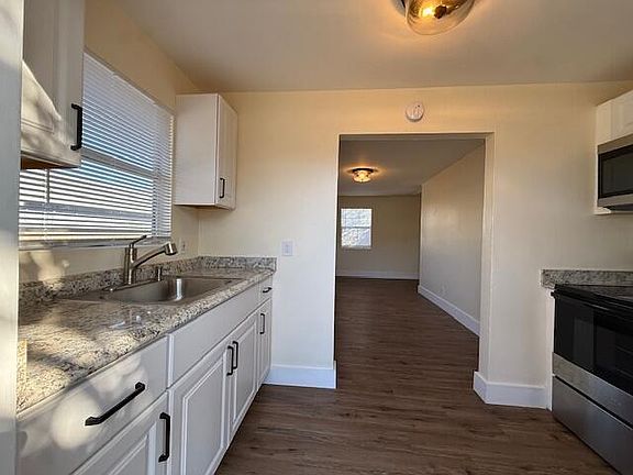 3rd image of 904 4th St