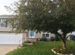 10922 Weber St, Omaha, NE 68142