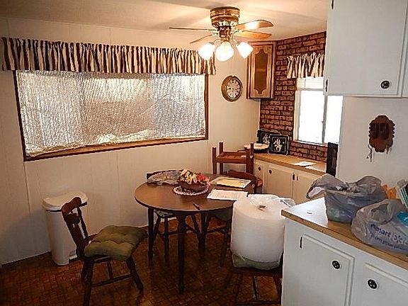 5th image of 415 Castle Palm Dr
