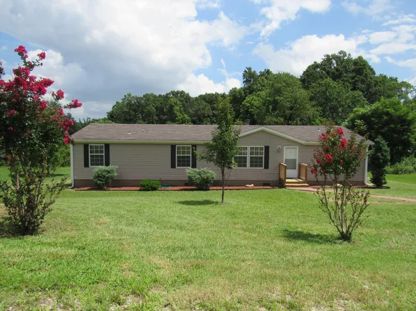 4916 Stanley Farm Rd, Salem, VA 24153