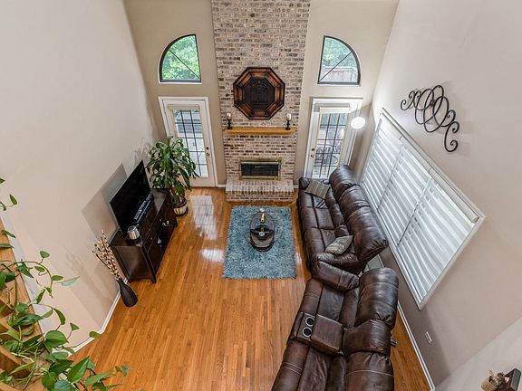 5th image of 801 N Auburn Woods Dr #801