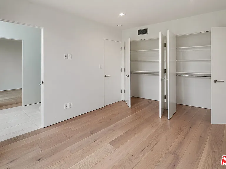 3104 7th St — Photo 29