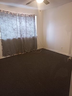 1st image of 925 E 77th St #1C
