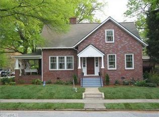 2301 Walker Ave, Greensboro, NC 27403