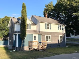 500 E B St, Iron Mountain, MI 49801