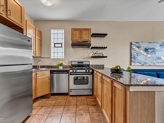 3rd image of 3228 W McLean Ave #2