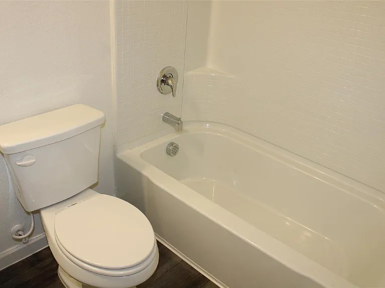 1665 Hossler Trl — Photo 6