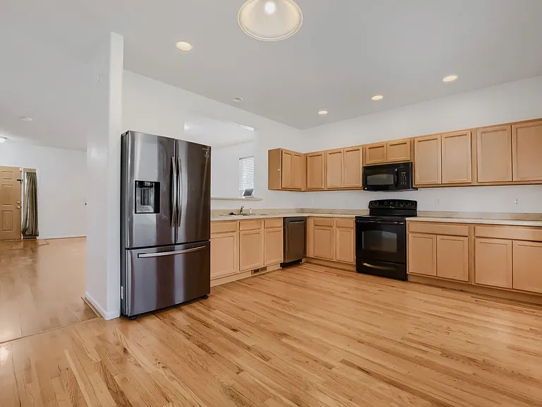 2175 Squawbush Ridge Grv #1 — Photo 5