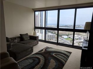 600 Queen St APT 2305, Honolulu, HI 96813