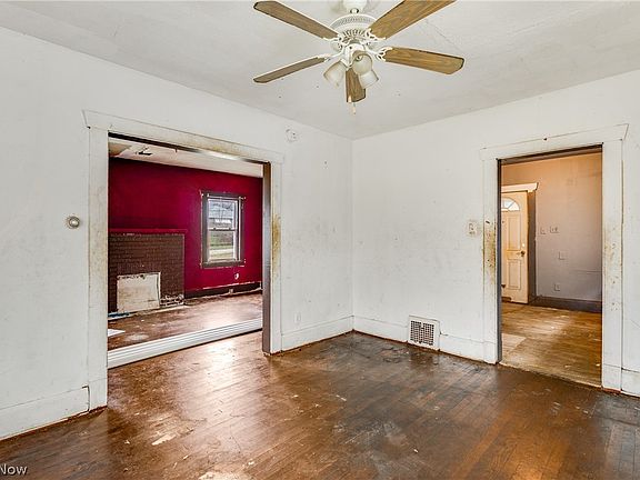5th image of 3005 Rush Blvd