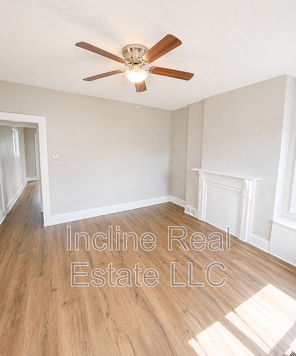 1st image of 212 6th St