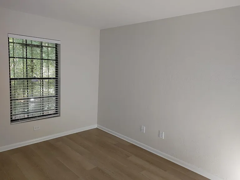 4405 SW 74th Ter #A — Photo 15
