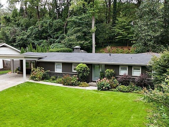 4th image of 1423 Brook Valley Ln NE