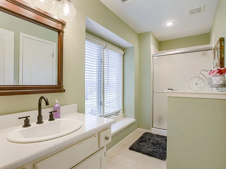 5301 W 149th Ter — Photo 39