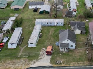 111 Benedict Rd, Culloden, WV 25510