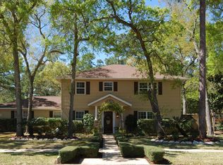 1027 Oak Leaf St, La Porte, TX 77571
