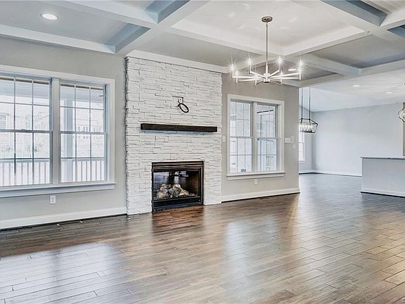 5th image of 5701 Stonehurst Estates Ter