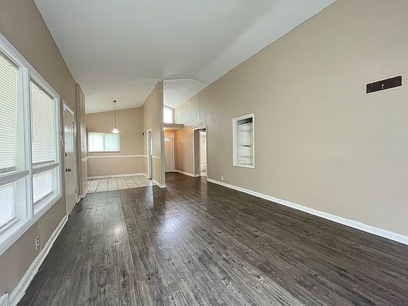 4th image of 1137 Glenside Ln