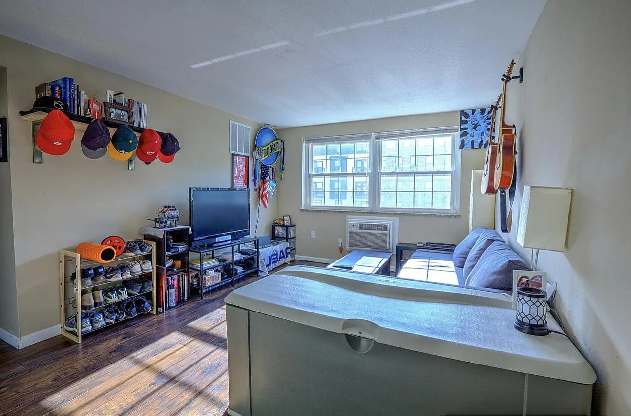 1 bed, 650 sqft, $863 — Photo 4