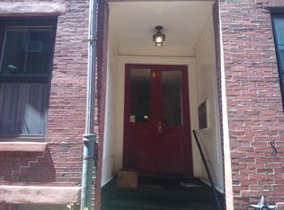 4 Goodwin Pl APT 3, Boston, MA 02114