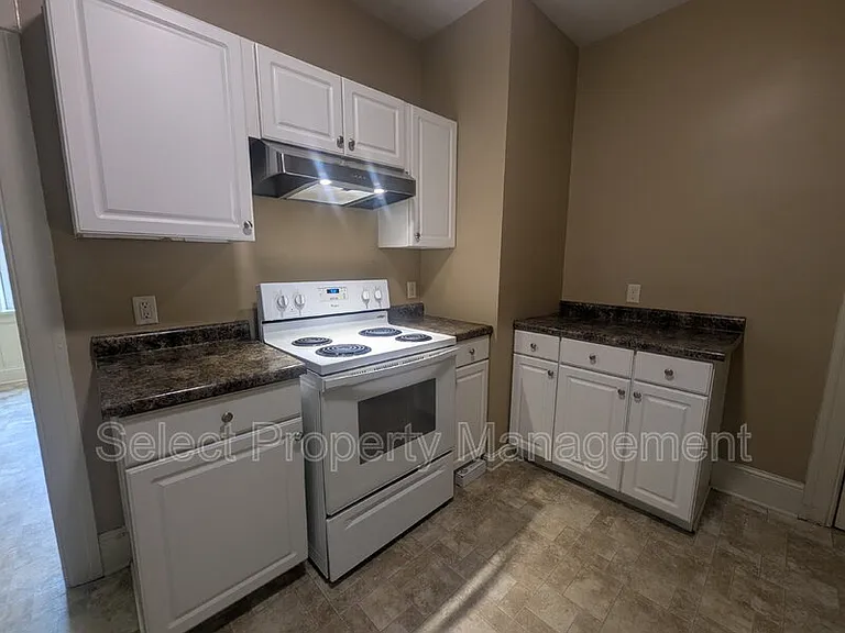 347 W Williams St — Photo 11