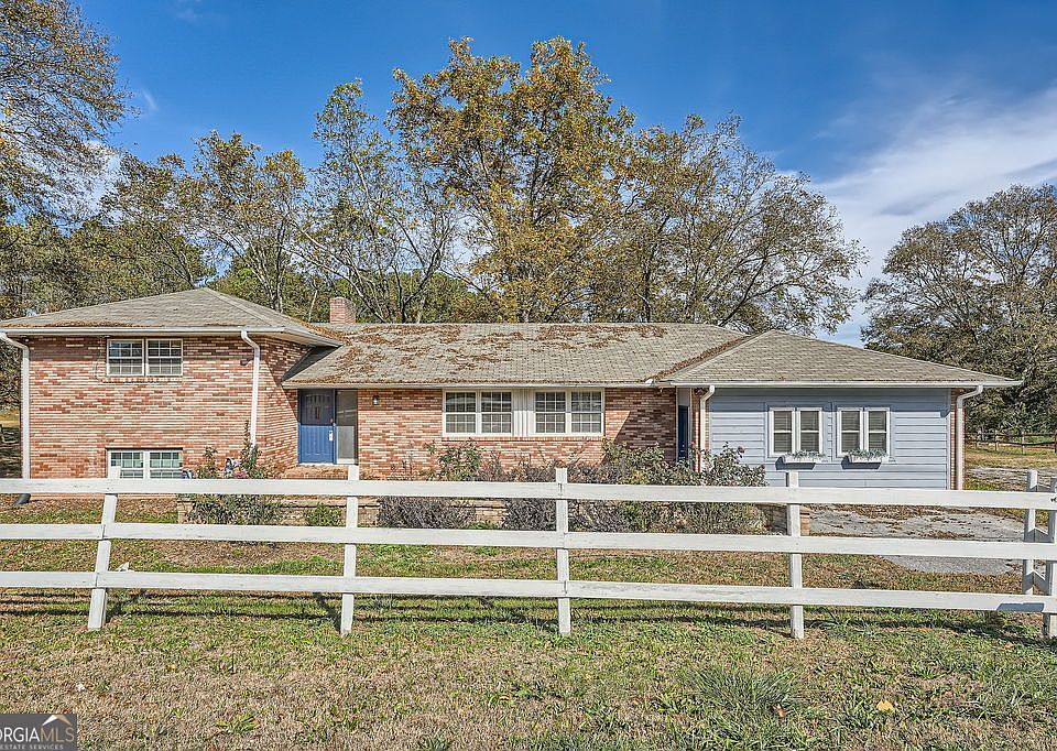 1st image of 3016 Loganville Hwy SW