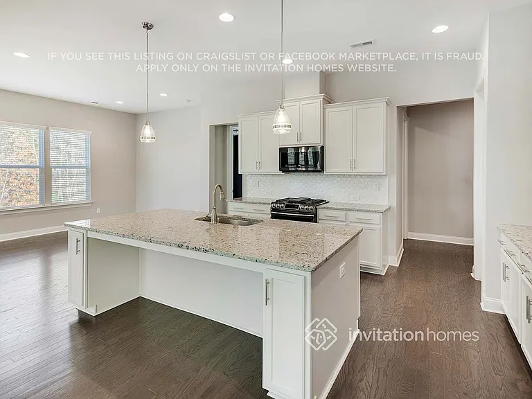 14002 Heron Crest Trce — Photo 10